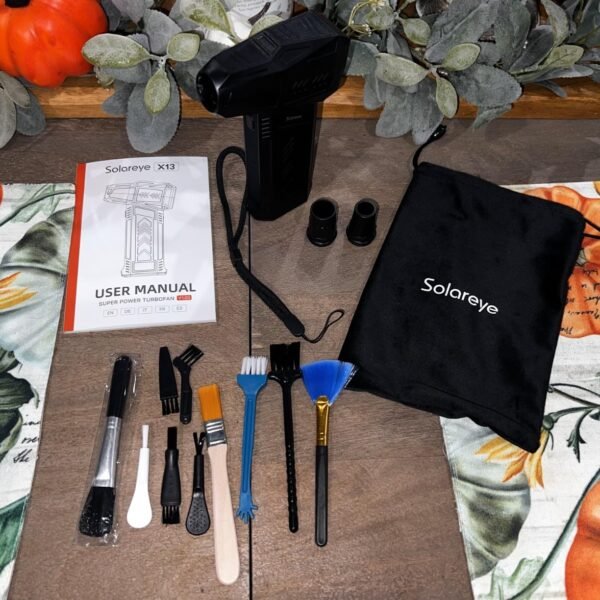Solareye Blower