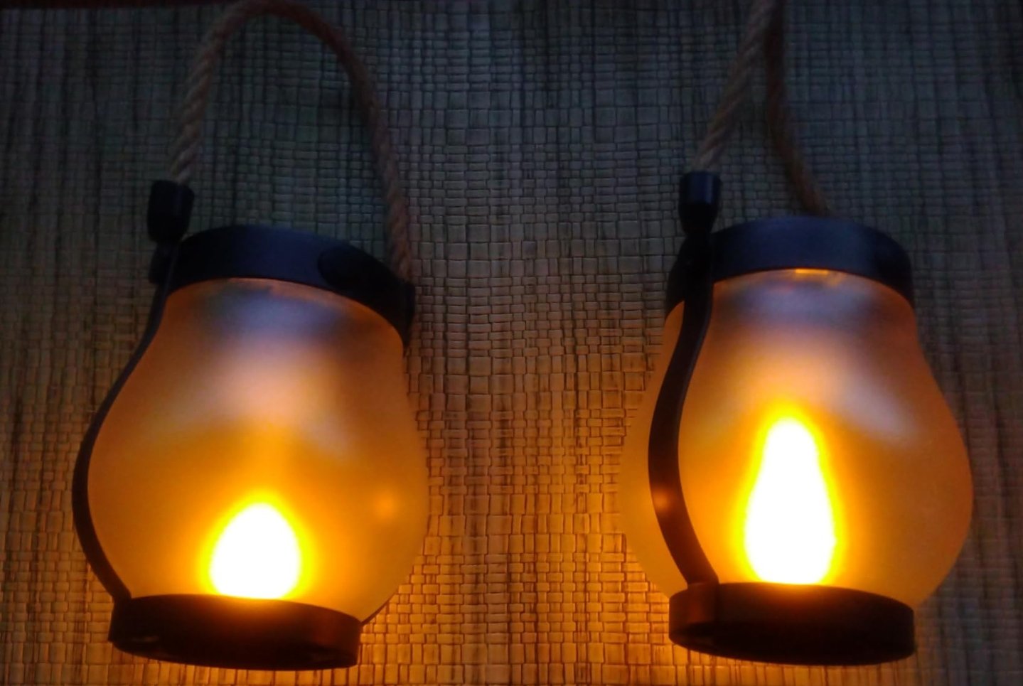Solar Flame Lamp