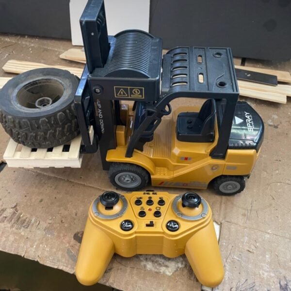 RC Forklift